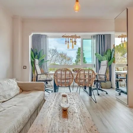 Kiwidestiny Puerto Banus Apartment
